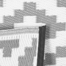 Load image into Gallery viewer, detail shot of recycled straw material and grey/white design
